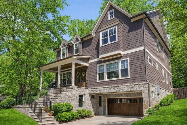 Building Photo - 1381 Wessyngton Rd NE