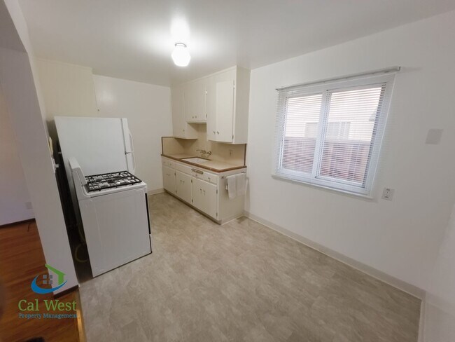 Building Photo - $1995 - 1BD/1BA Quaint and Well Maintained Apartment in Downtown San Jose Near PwC and Oracle