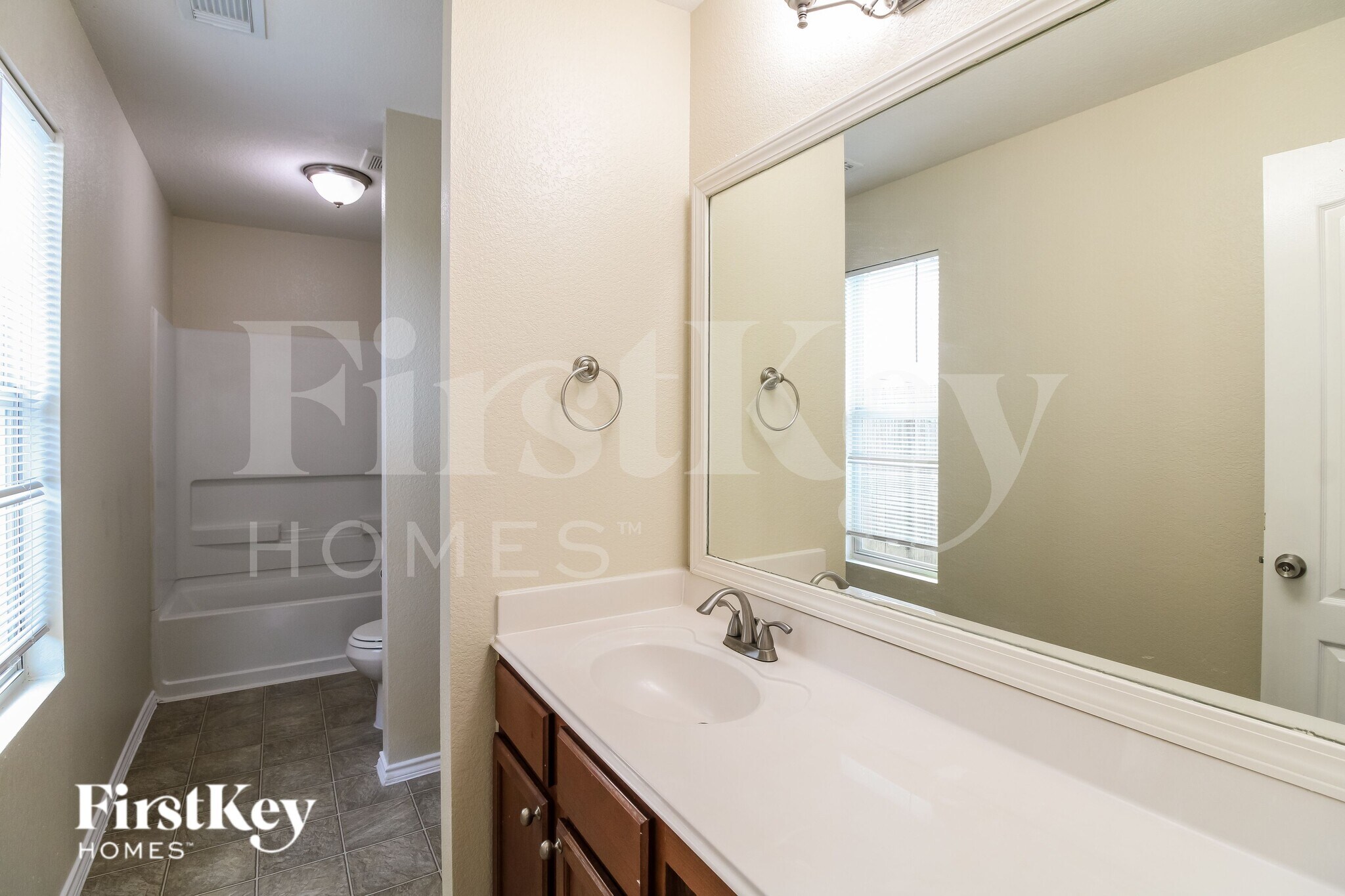 Building Photo - 7871 Ashland Springs Ln