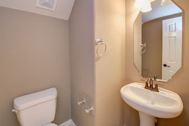 Building Photo - 87 N Pinto Point Cir