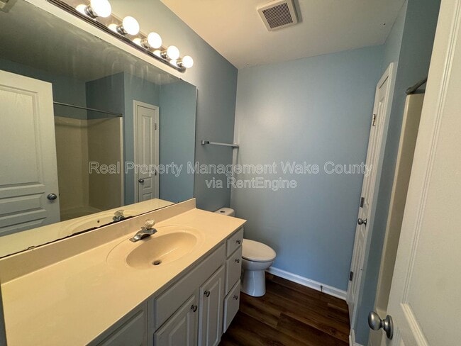 Building Photo - 416 Colwick Ln