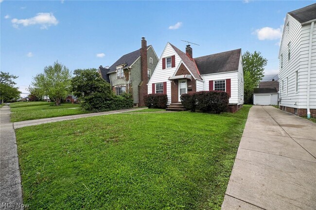 Building Photo - 10204 McCracken Rd