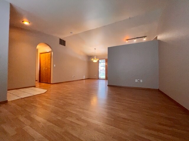 Building Photo - 5438 S Paintbrush Pl