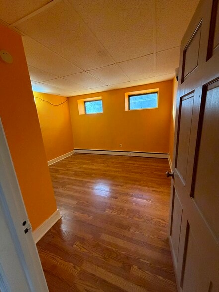 Building Photo - 498 Washington Ave