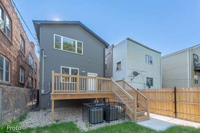 Building Photo - 1036 N Monticello Ave