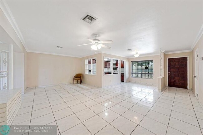 Building Photo - 4260 NW 173rd Dr