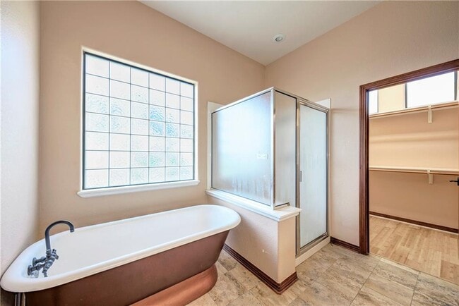 Building Photo - 3206 Constitution Dr