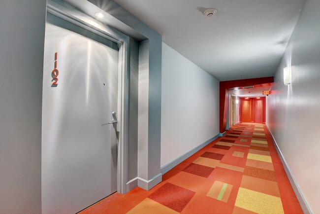 Building Photo - 1551 N Flagler Dr