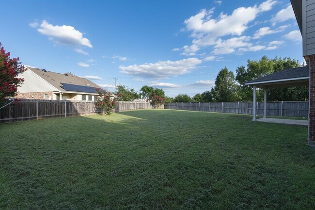 Building Photo - 2806 Stirrup Cove