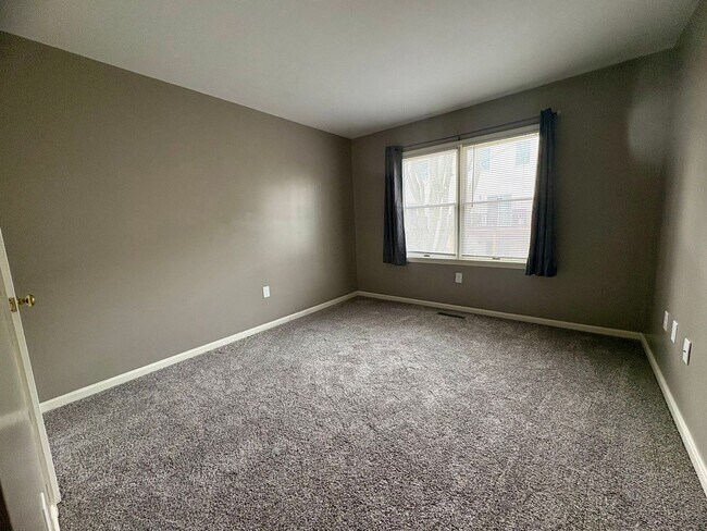 Building Photo - 3 Bedroom 4 Bathroom Available in Hummelstown!