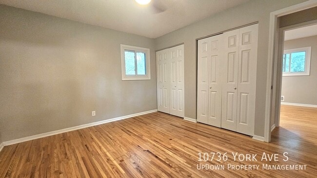 Building Photo - 10736 York Ave S
