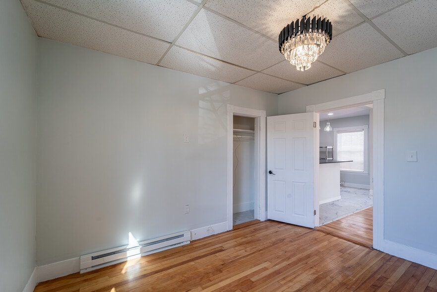 Building Photo - 48 Beaver St