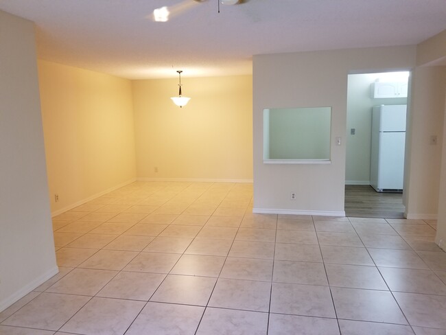 Living & Dining area - 1995 SW Silver Pine Way