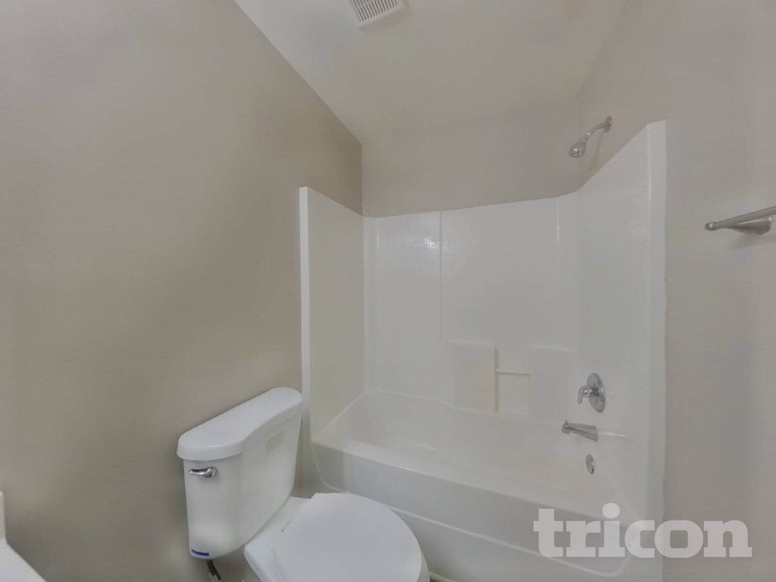 Building Photo - 4920 Hopewood Ln