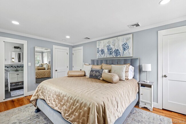 Building Photo - 48 Fanning Ave