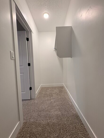 Building Photo - 5472 N Orville St