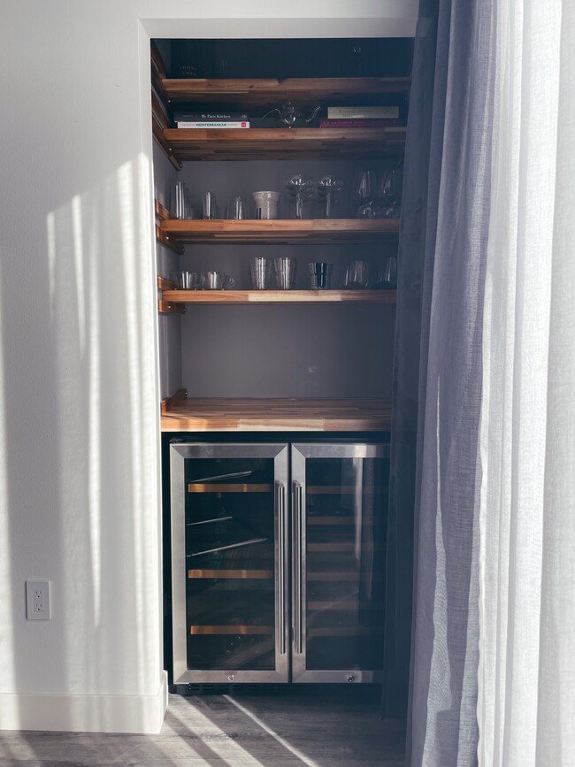 Dining room - 1417 Prescott St