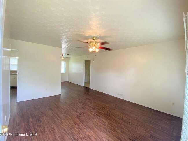 Building Photo - 5207 39th St