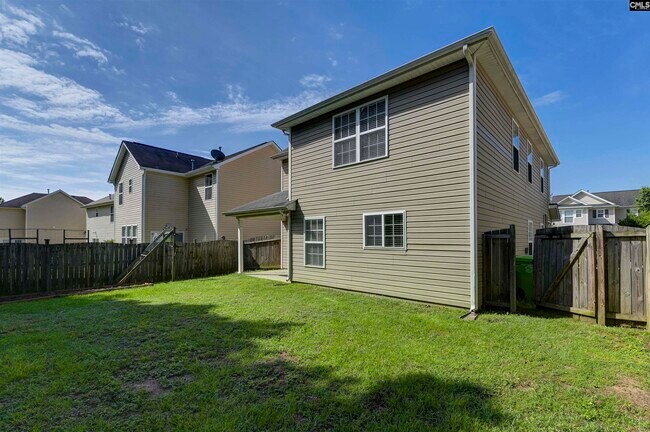 Building Photo - 21 Spears Ct