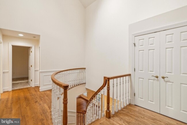 Building Photo - 2527 Hunter Mill Rd