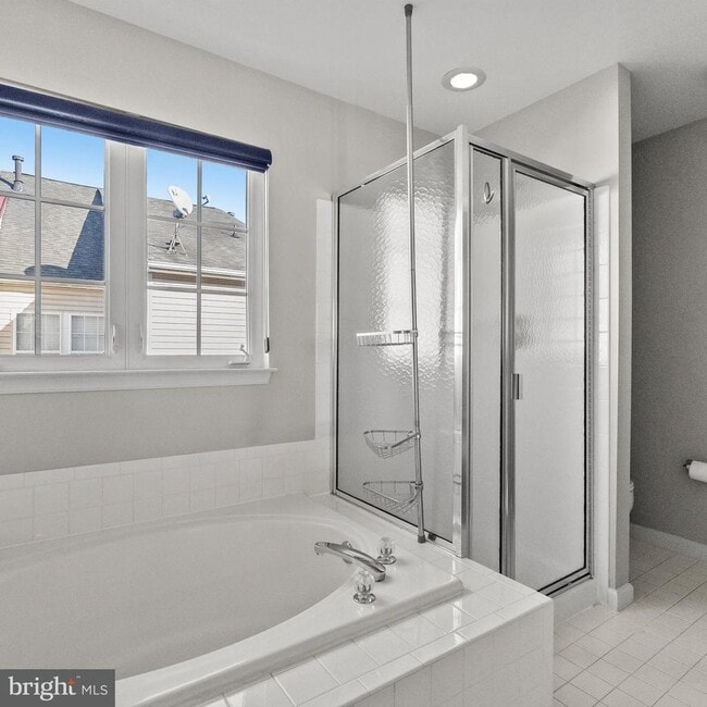 Building Photo - 5006 Grimm Dr