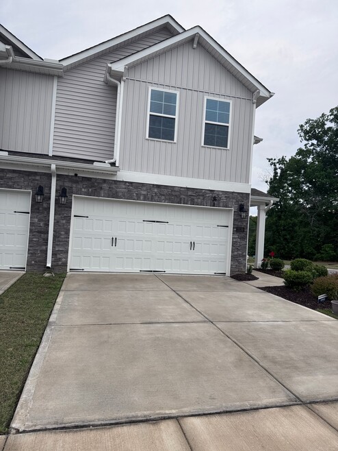 Building Photo - 2139 Cherry Top Dr