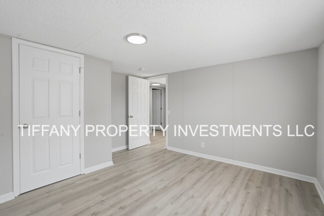 Building Photo - 1113 Remington Dr