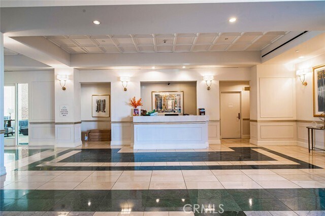 Building Photo - 850 E Ocean Blvd