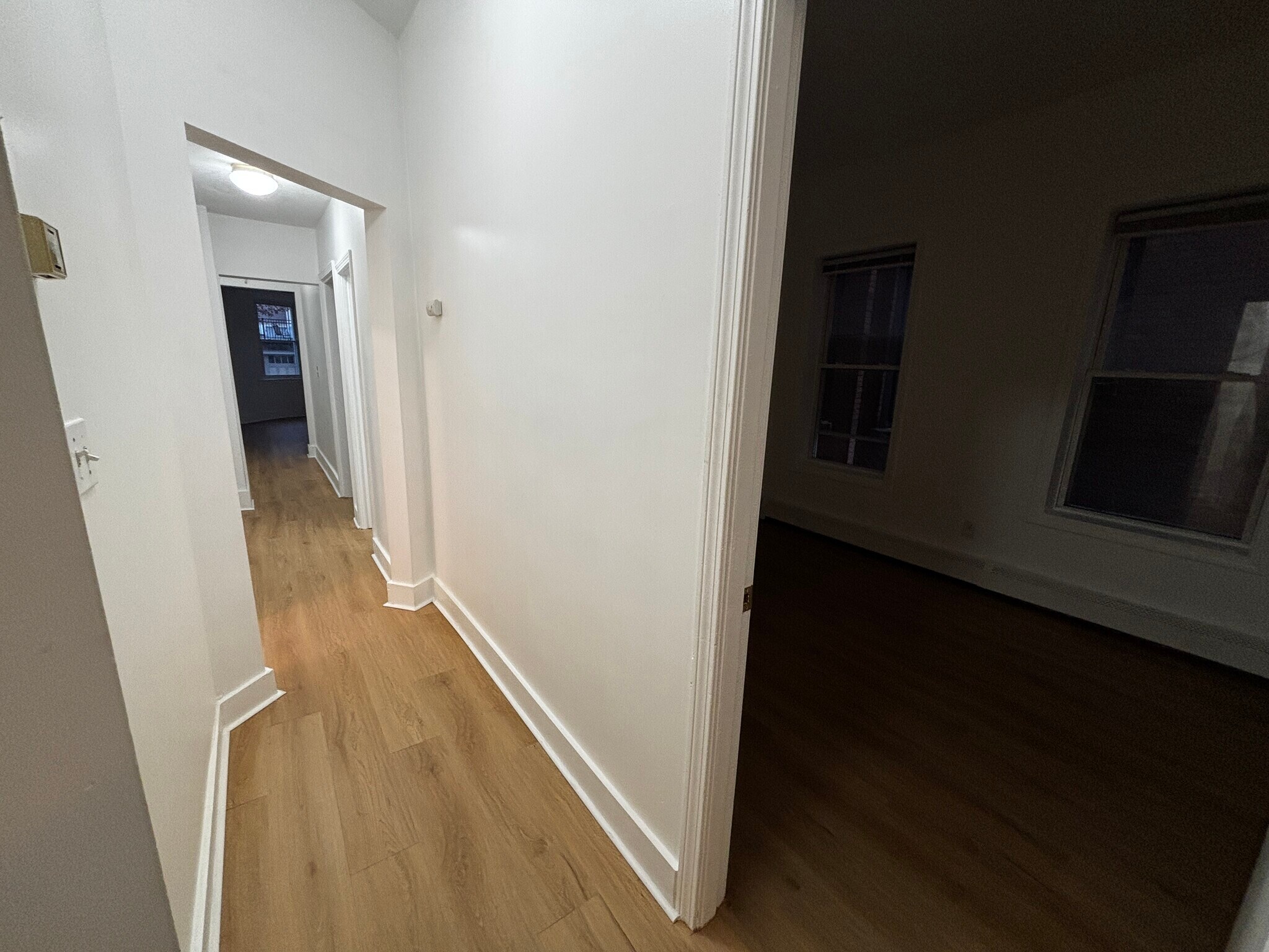 Building Photo - 672 Washington St