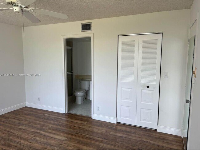 Building Photo - 7690 NW 18th St