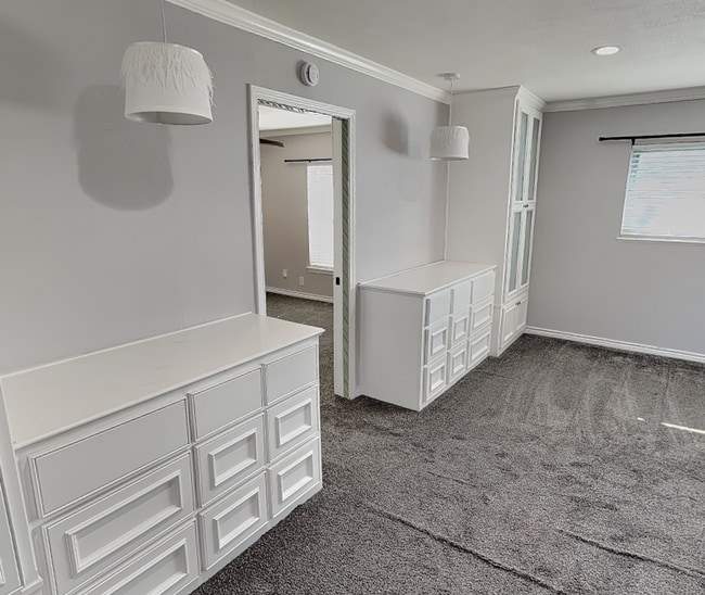 Building Photo - Charming Ridglea West Corner Home with Gourmet Kitchen & Private Backyard Retreat