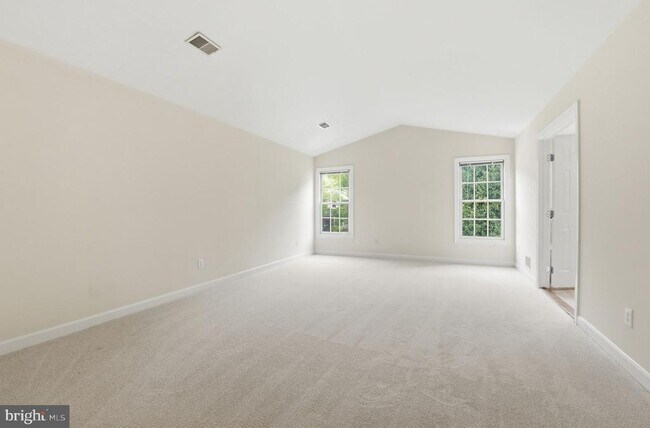 Building Photo - 1414 Hague Dr SW