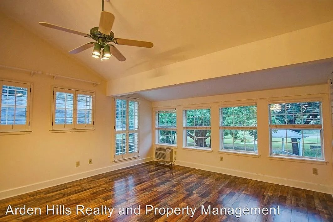 Building Photo - 1708 Quinlan Creek Dr
