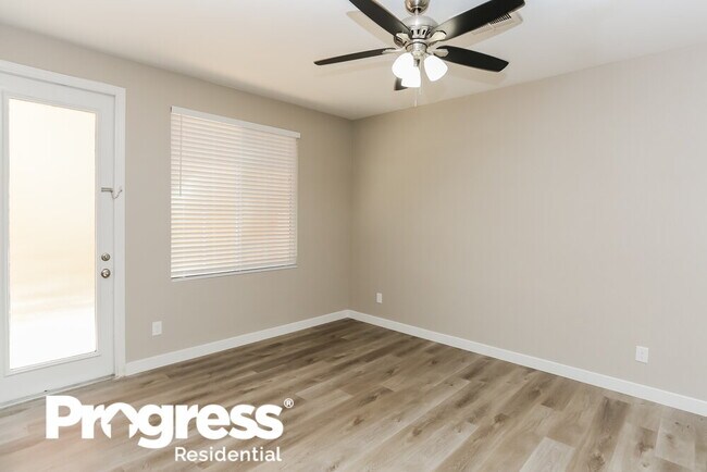 Building Photo - 4351 Bassae Temple Ave