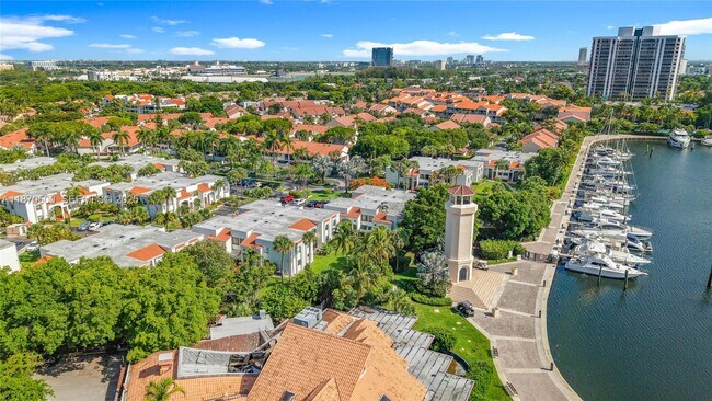 Building Photo - 3552 Magellan Cir