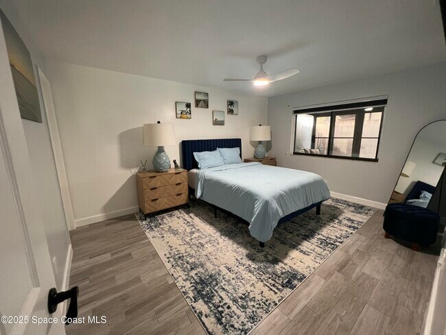 Building Photo - 3230 Sand Dunes Ct