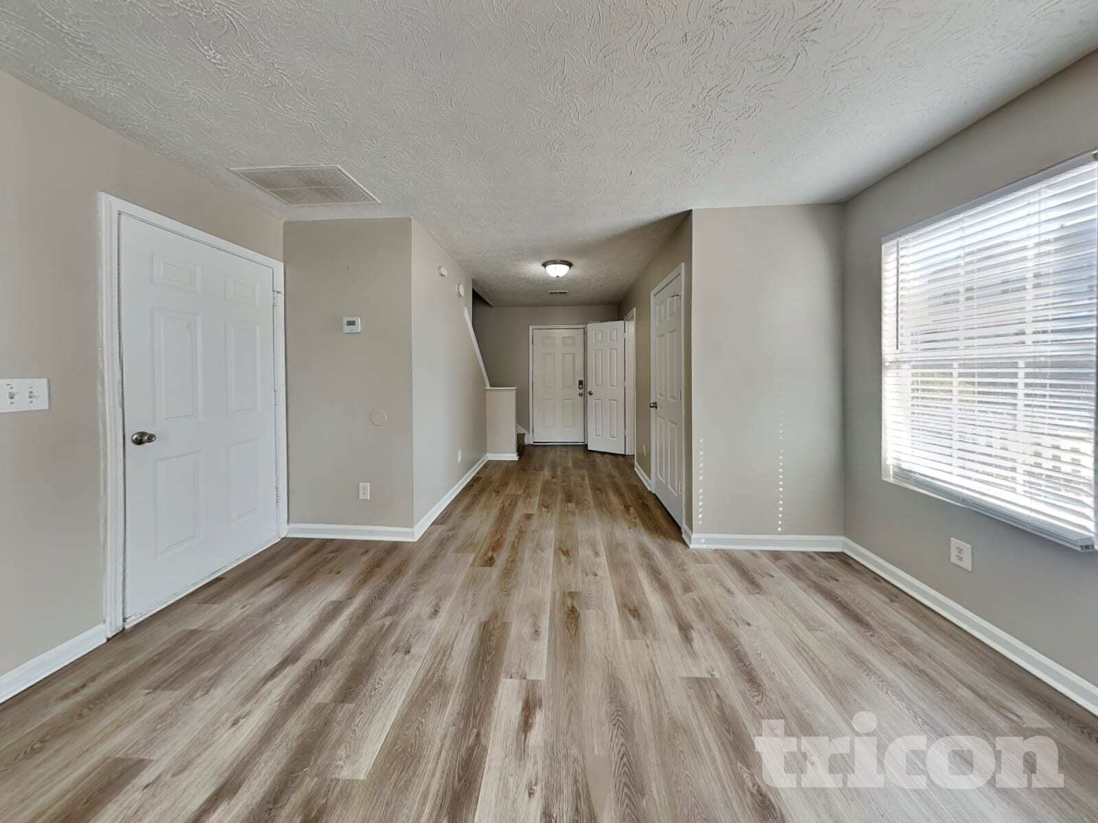 Building Photo - 6591 Anson Ct