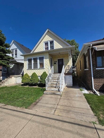 Primary Photo - 3741 Parrish Ave