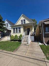 Building Photo - 3741 Parrish Ave