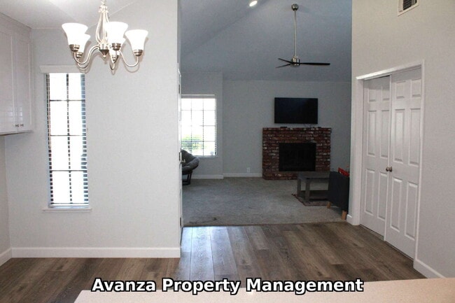 Building Photo - 2 Bed/2 Bath - Home for Rent  Rent: $1,850/month Deposit: $2,775