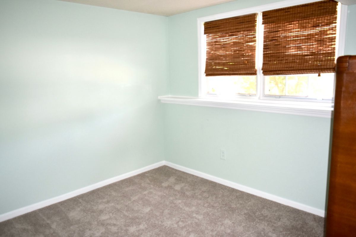 Building Photo - 6411 E Gate Dr