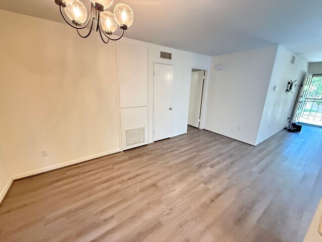 Building Photo - 55+ Community - Charming 2-Bedroom Home in Friendly Valley with Resort-Style Amenities