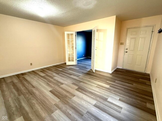 Building Photo - 11835 Buck Creek Cir