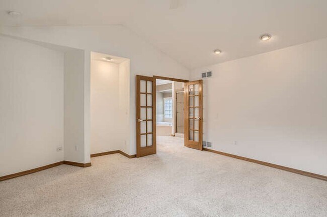 Building Photo - Beautiful Cherry Creek Home- Great Location! Low maintenance yard! Flexible Move In Date