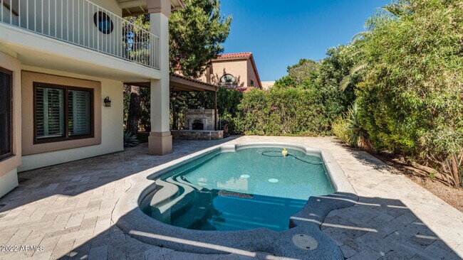 Building Photo - 3625 E Rosemonte Dr