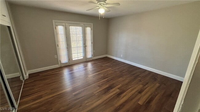 Building Photo - 1516 Houssels Ave