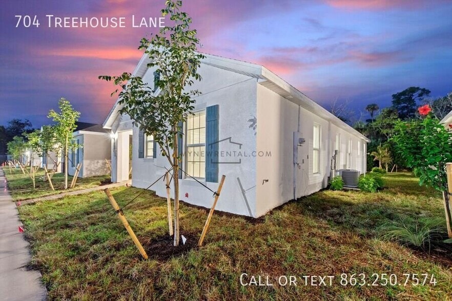 Building Photo - 704 Treehouse Ln