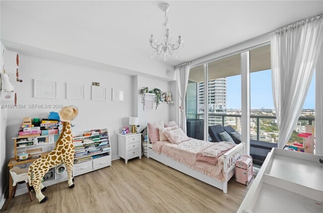 Building Photo - 450 Alton Rd