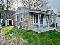 Building Photo - 2 bed 1 Bath- Aliquippa PA
