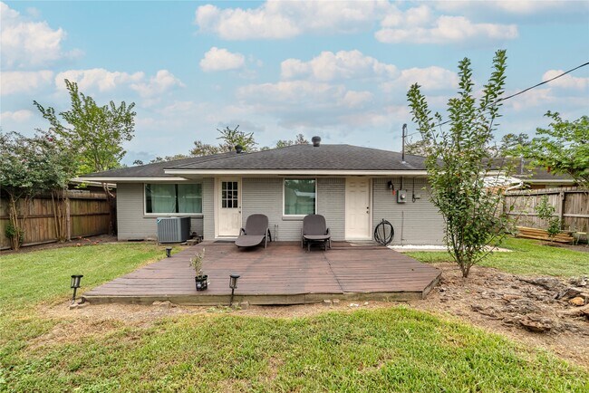 Building Photo - 4606 Nina Lee Ln